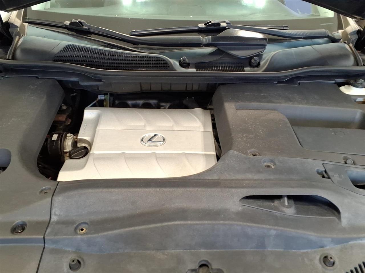 Lexus RX 350 Base 4D SUV AWD 2011