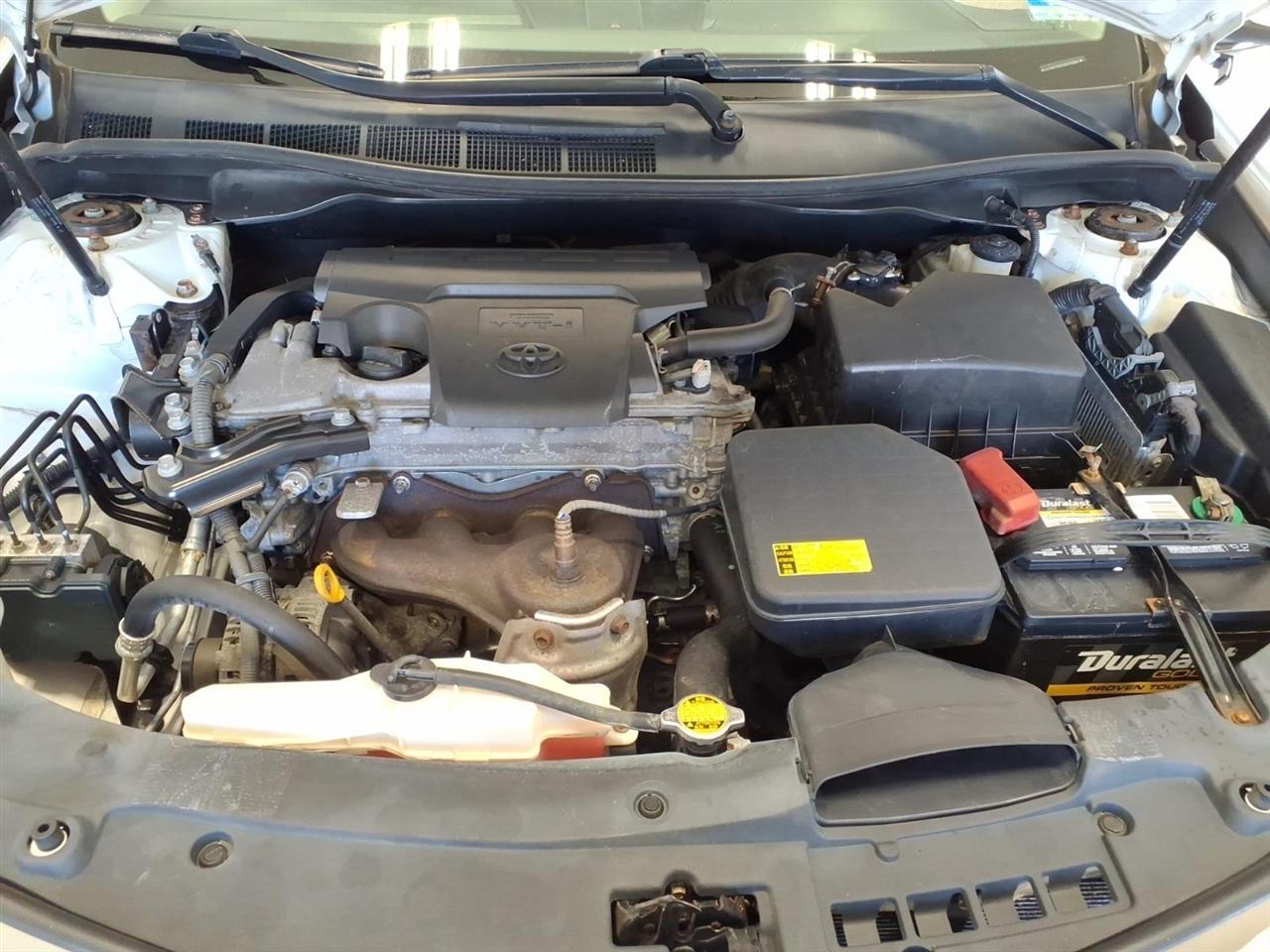 Toyota Camry 4dr Sdn I4 Auto LE (Natl) 2012