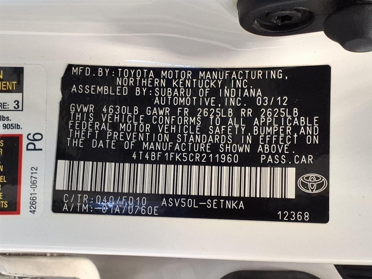 Toyota Camry 4dr Sdn I4 Auto LE (Natl) 2012