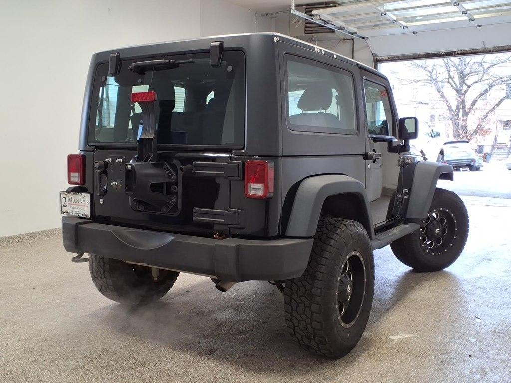 Jeep Wrangler 4WD 2dr Sport 2013
