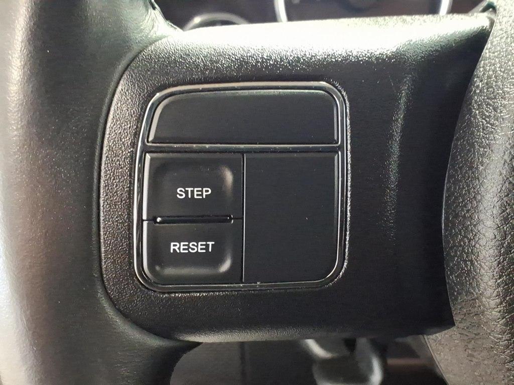 Jeep Wrangler 4WD 2dr Sport 2013