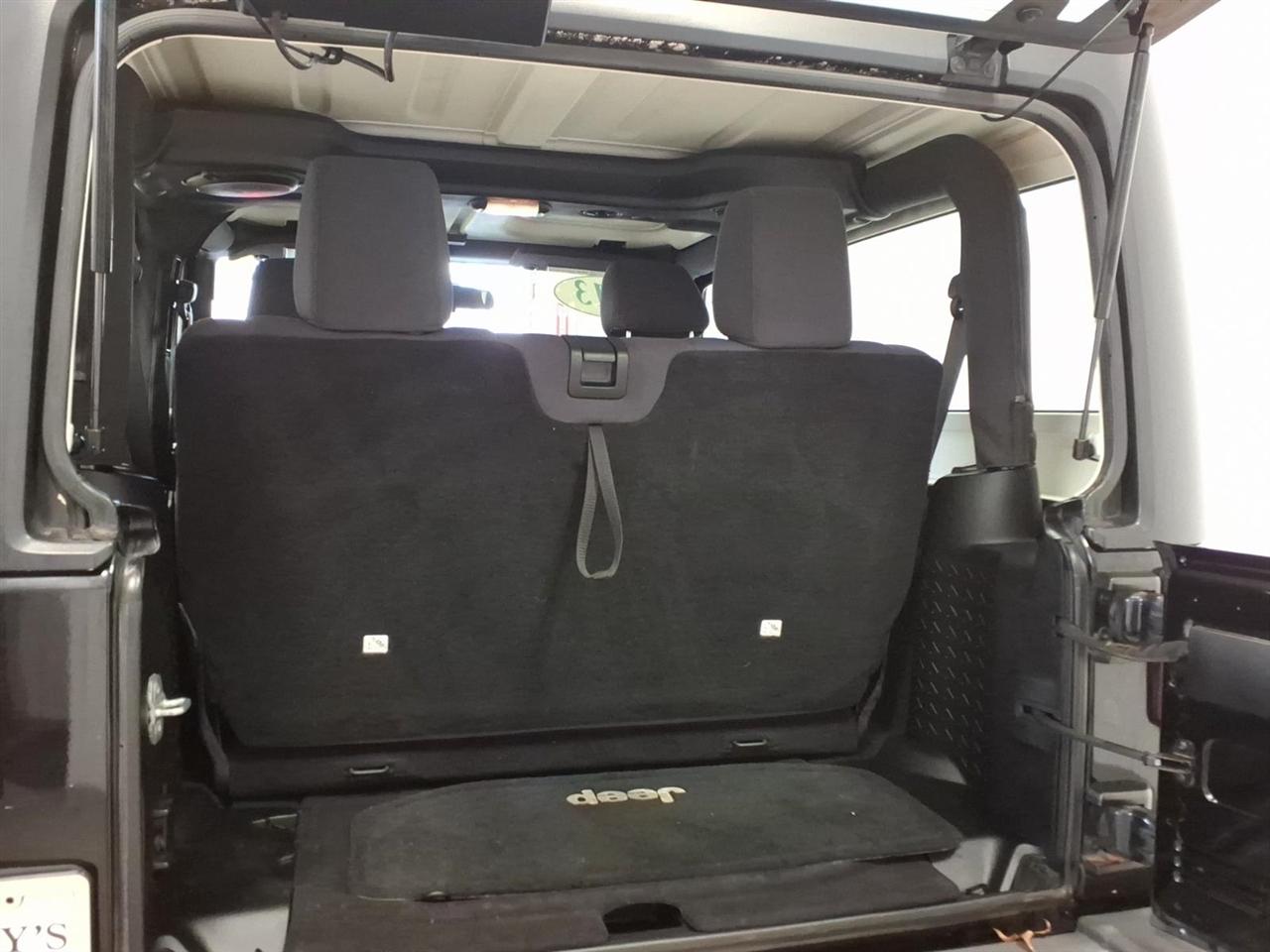 Jeep Wrangler 4WD 2dr Sport 2013