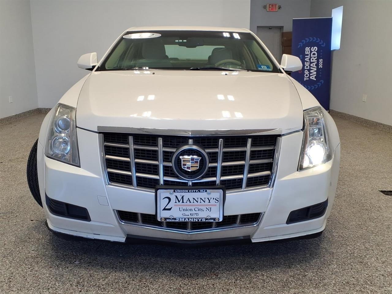 Cadillac CTS Sedan 4dr Sdn 3.0L Luxury RWD 2012