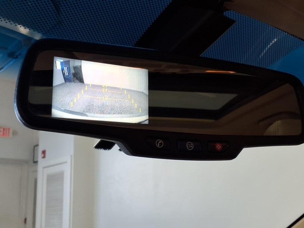 Cadillac CTS Sedan 4dr Sdn 3.0L Luxury RWD 2012