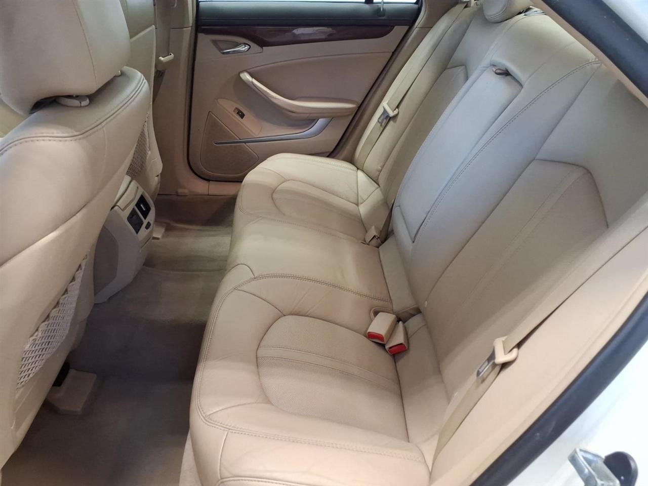 Cadillac CTS Sedan 4dr Sdn 3.0L Luxury RWD 2012