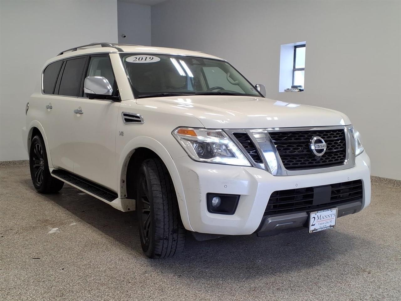 Nissan Armada 4x4 Platinum 2019