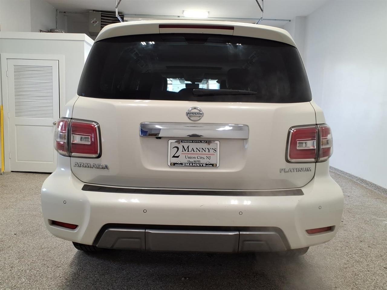 Nissan Armada 4x4 Platinum 2019