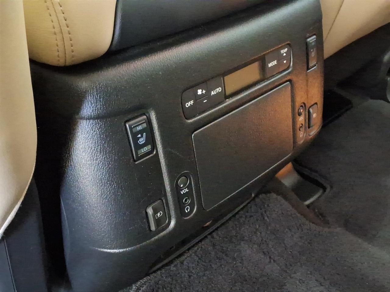 Nissan Armada 4x4 Platinum 2019