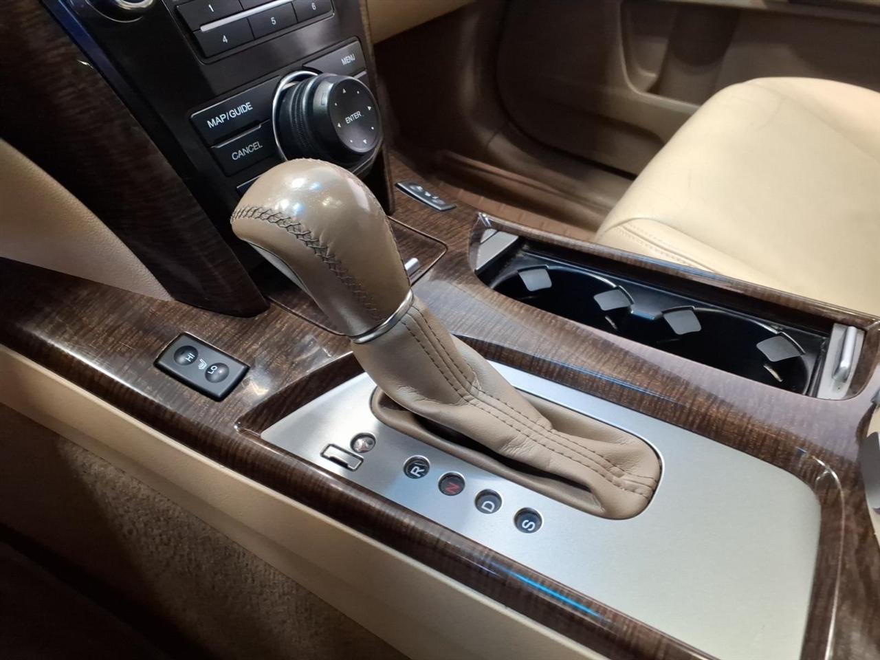 Acura MDX AWD 4dr Tech Pkg 2011