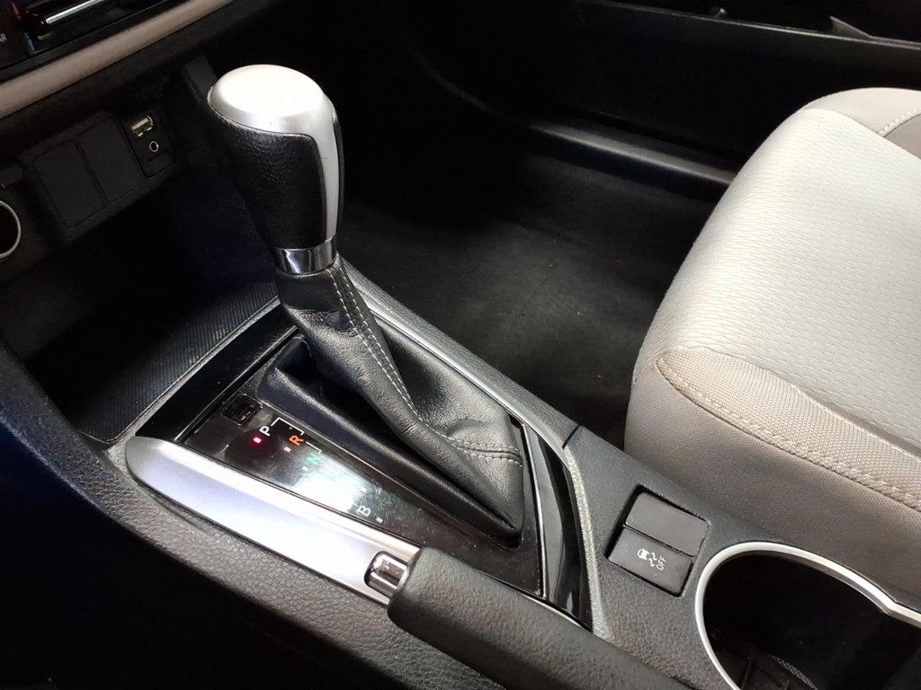 Toyota Corolla LE 2017