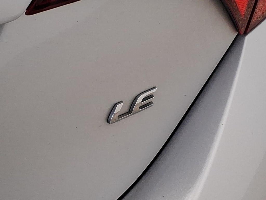 Toyota Corolla LE 2017