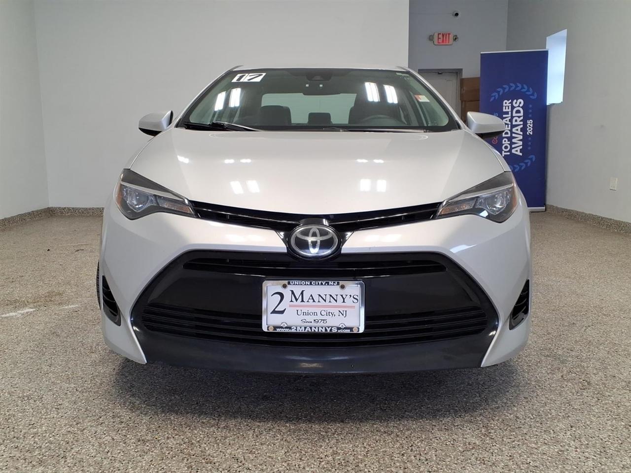 Toyota Corolla LE 2017