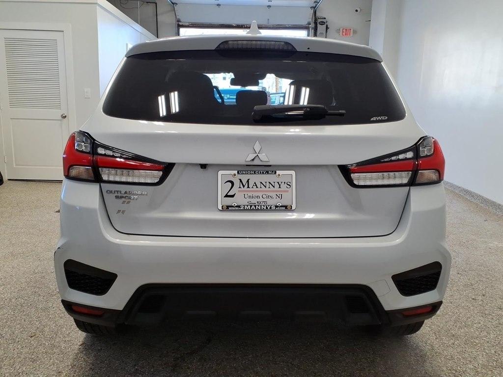 Mitsubishi Outlander Sport ES 2.0 AWC CVT 2022