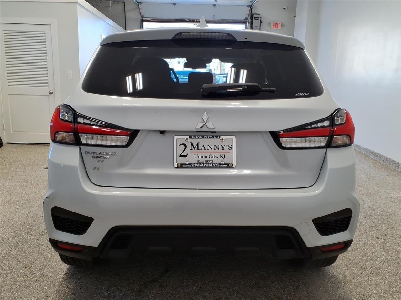 Mitsubishi Outlander Sport ES 2.0 AWC CVT 2022