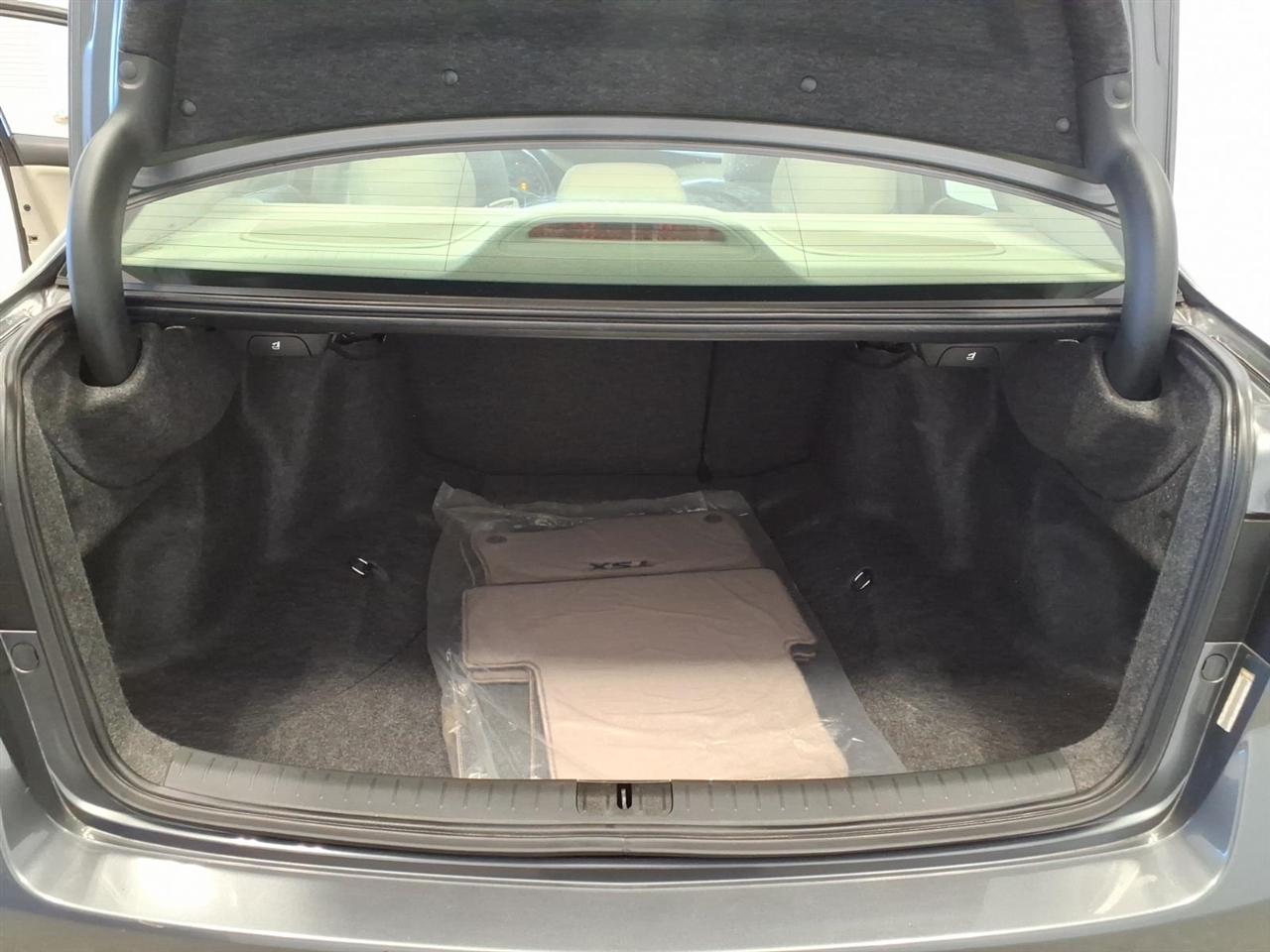 Acura TSX 4dr Sdn I4 Auto 2010