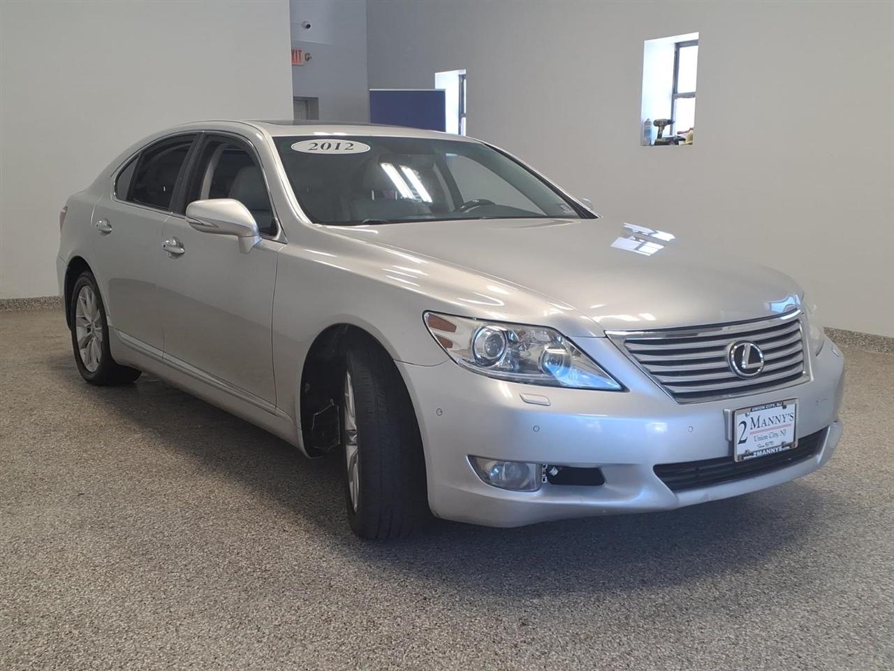 Lexus LS 460 4dr Sdn AWD 2012