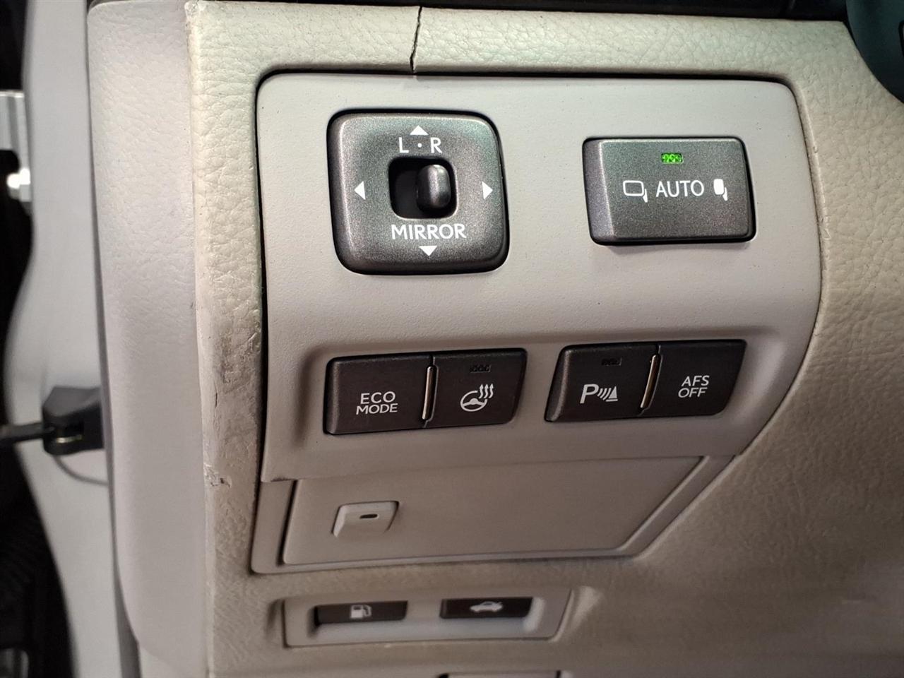 Lexus LS 460 4dr Sdn AWD 2012