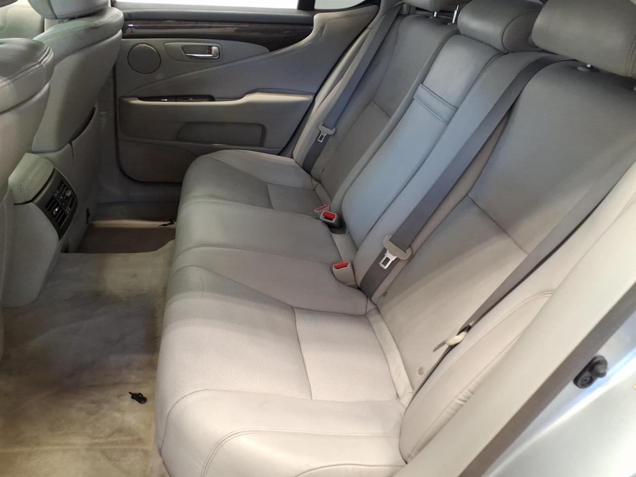 Lexus LS 460 4dr Sdn AWD 2012