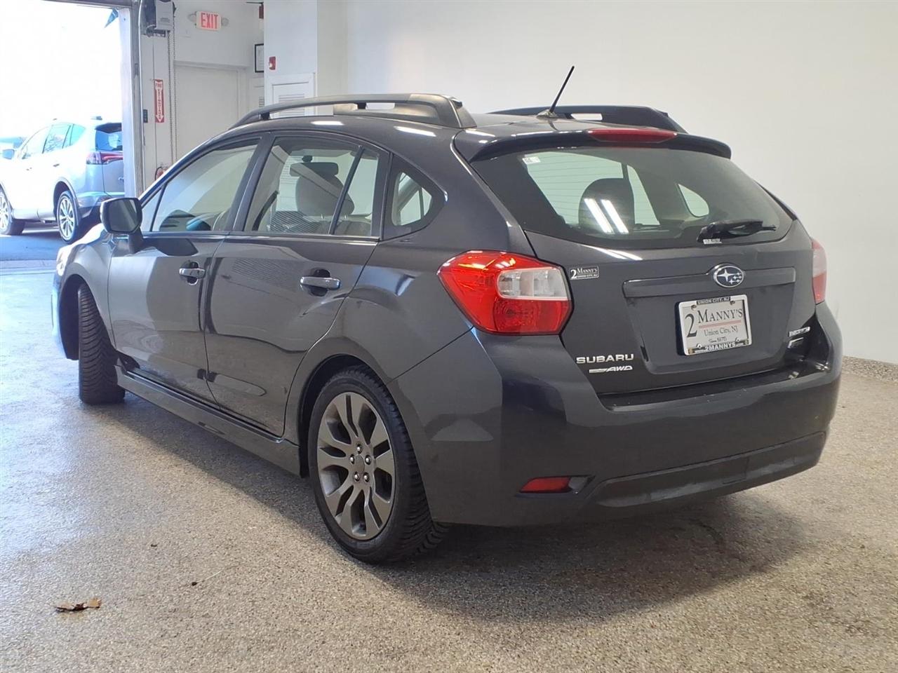 Subaru Impreza Wagon 5dr Auto 2.0i Sport Limited 2012