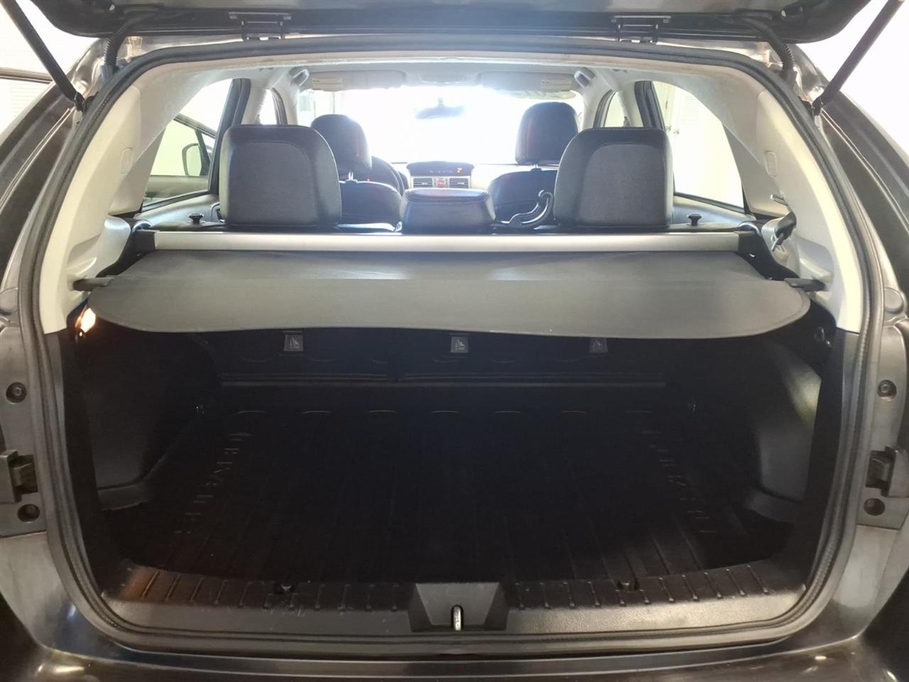Subaru Impreza Wagon 5dr Auto 2.0i Sport Limited 2012
