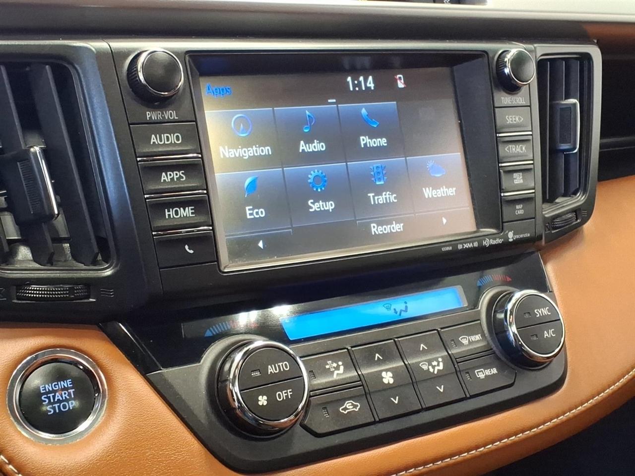 Toyota RAV4 Limited AWD (Natl) 2018