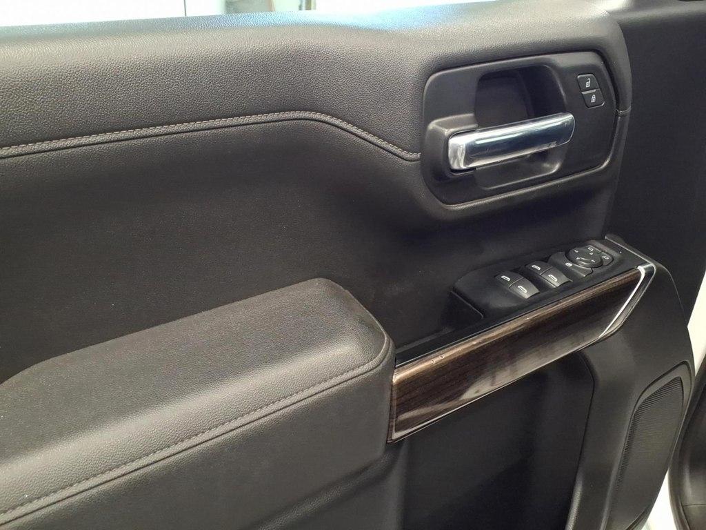 Chevrolet Silverado 1500 4WD Double Cab 147" LT 2019