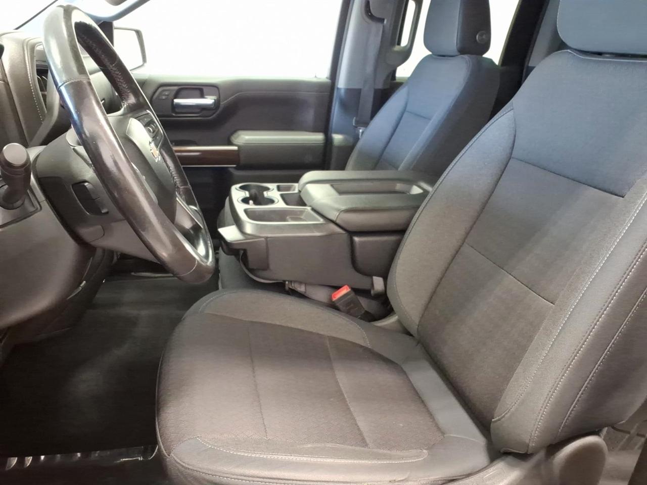 Chevrolet Silverado 1500 4WD Double Cab 147" LT 2019