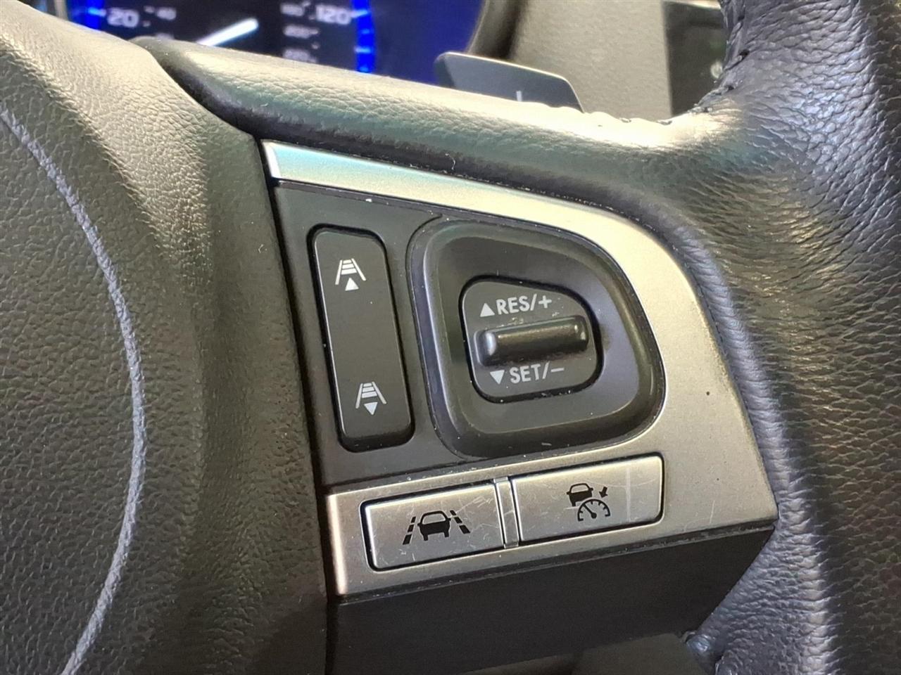 Subaru Outback 4dr Wgn 2.5i Premium 2017