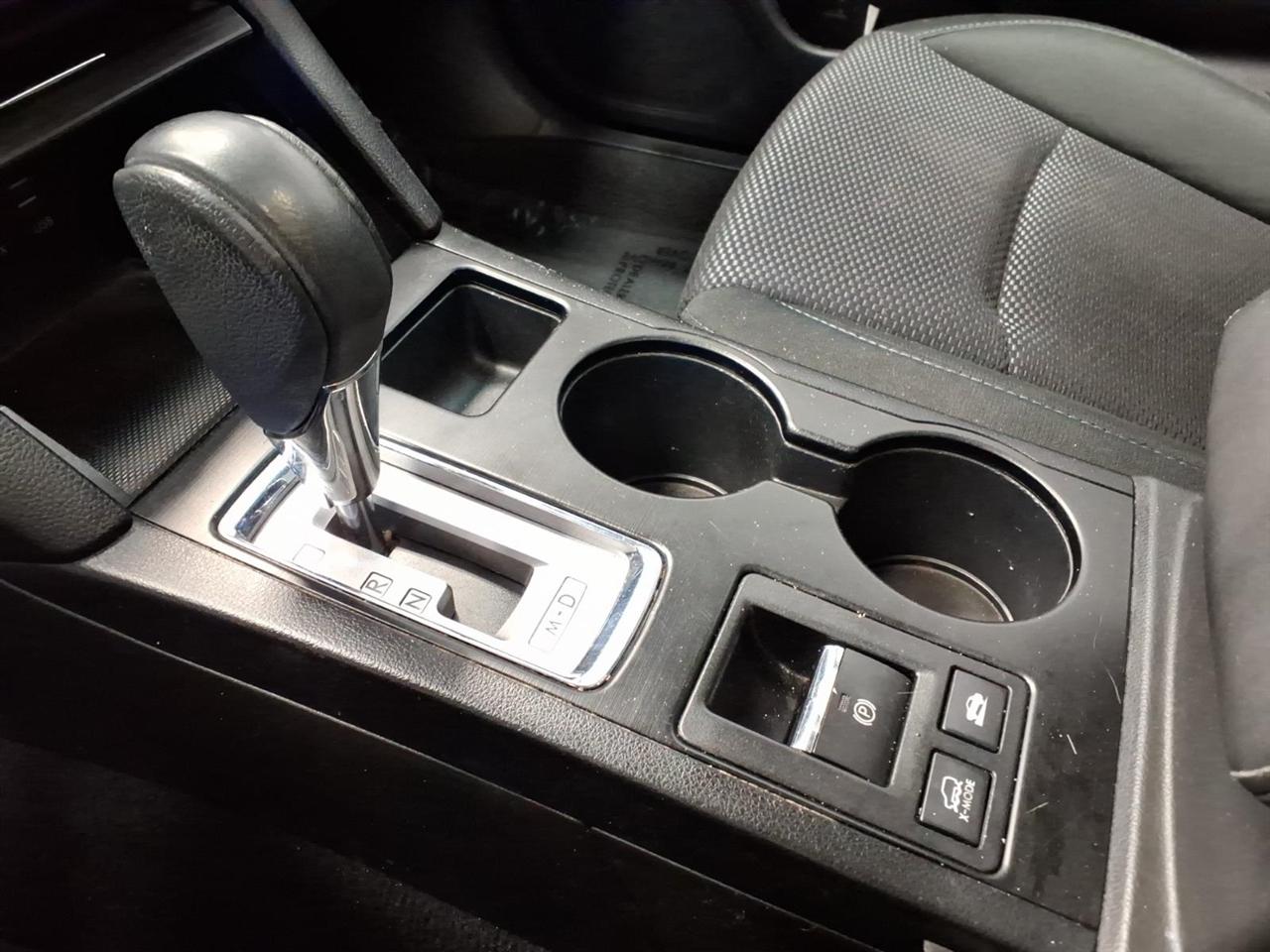 Subaru Outback 4dr Wgn 2.5i Premium 2017