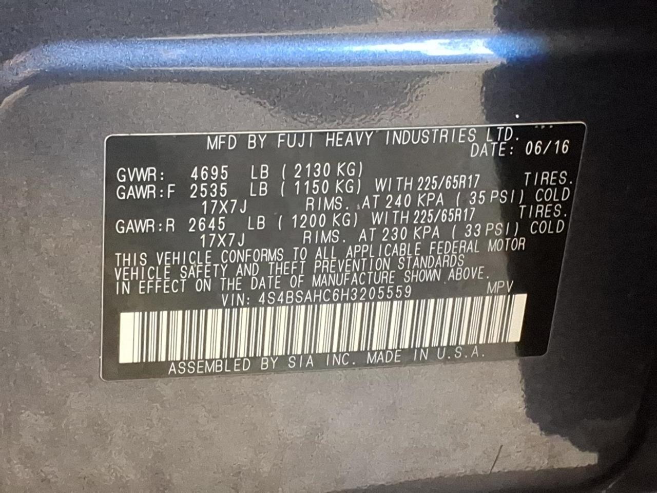 Subaru Outback 4dr Wgn 2.5i Premium 2017