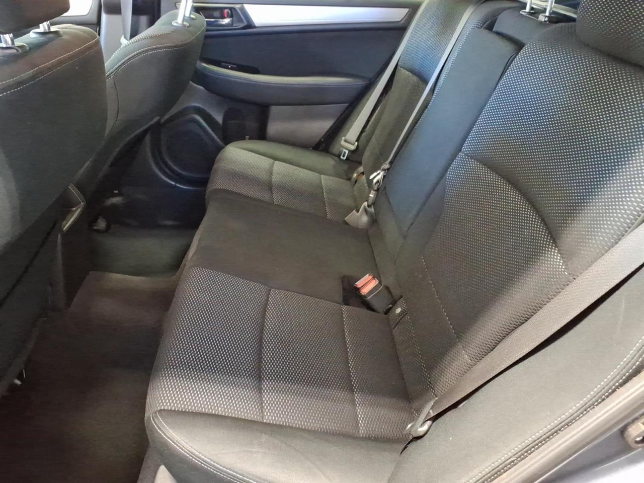 Subaru Outback 4dr Wgn 2.5i Premium 2017