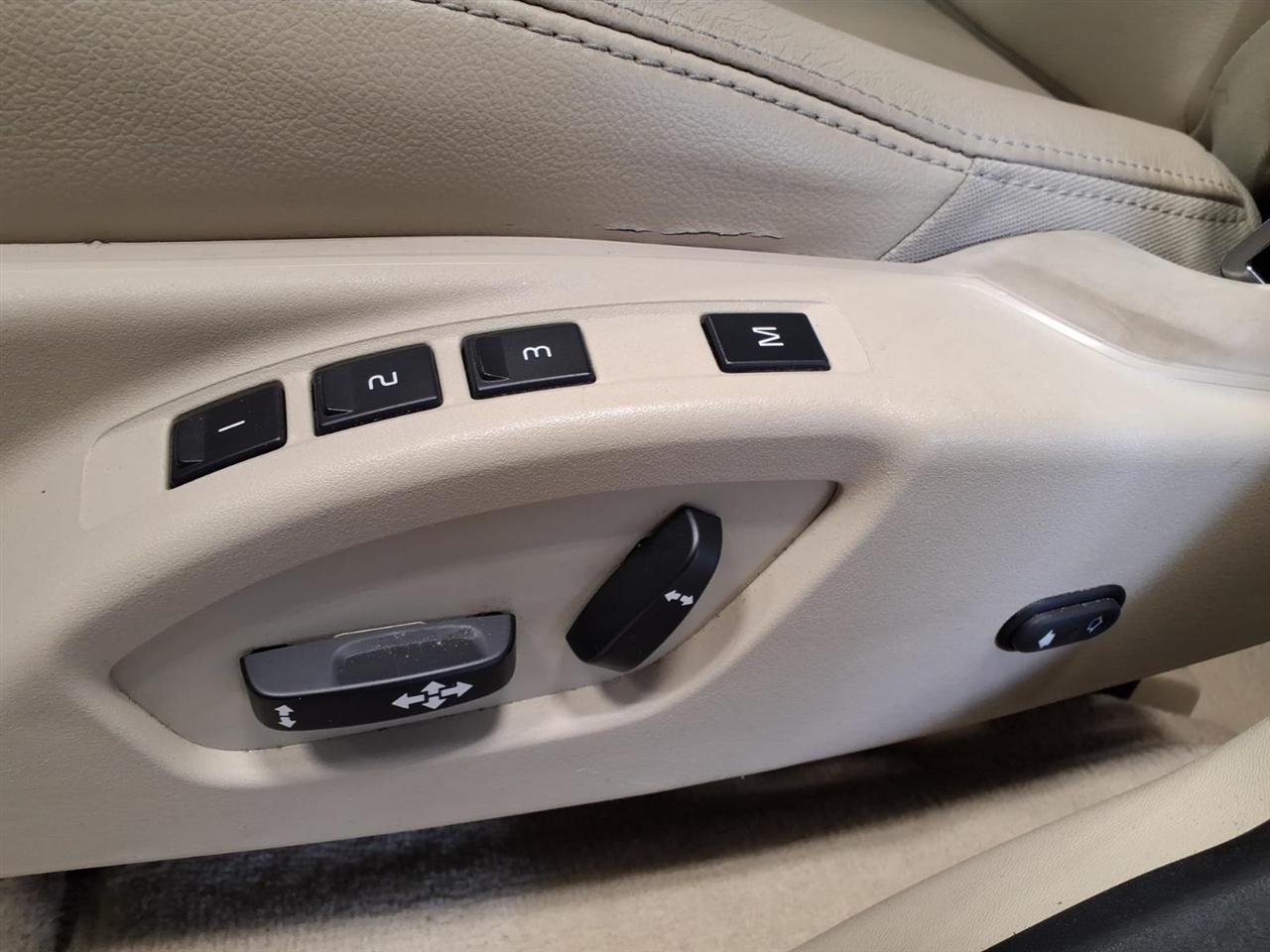 Volvo XC60 2015.5 AWD 4dr T5 2015