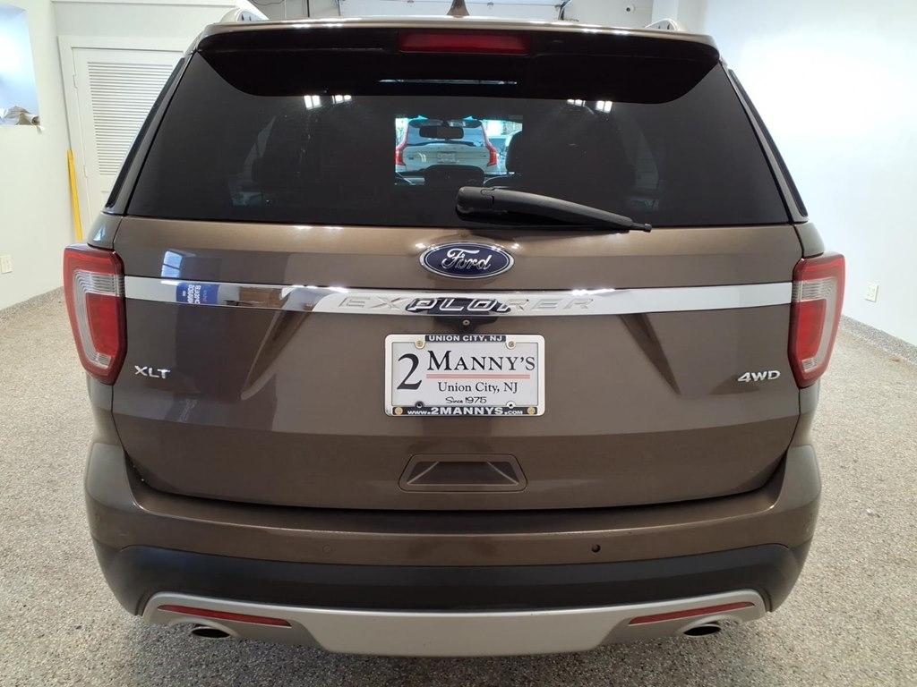 Ford Explorer 4WD 4dr XLT 2016