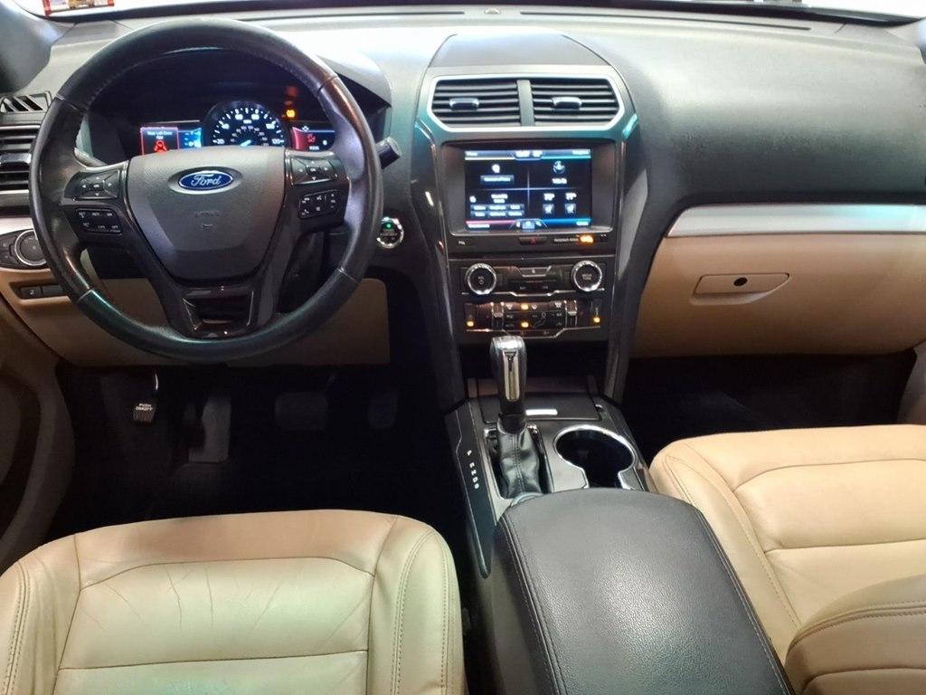 Ford Explorer 4WD 4dr XLT 2016