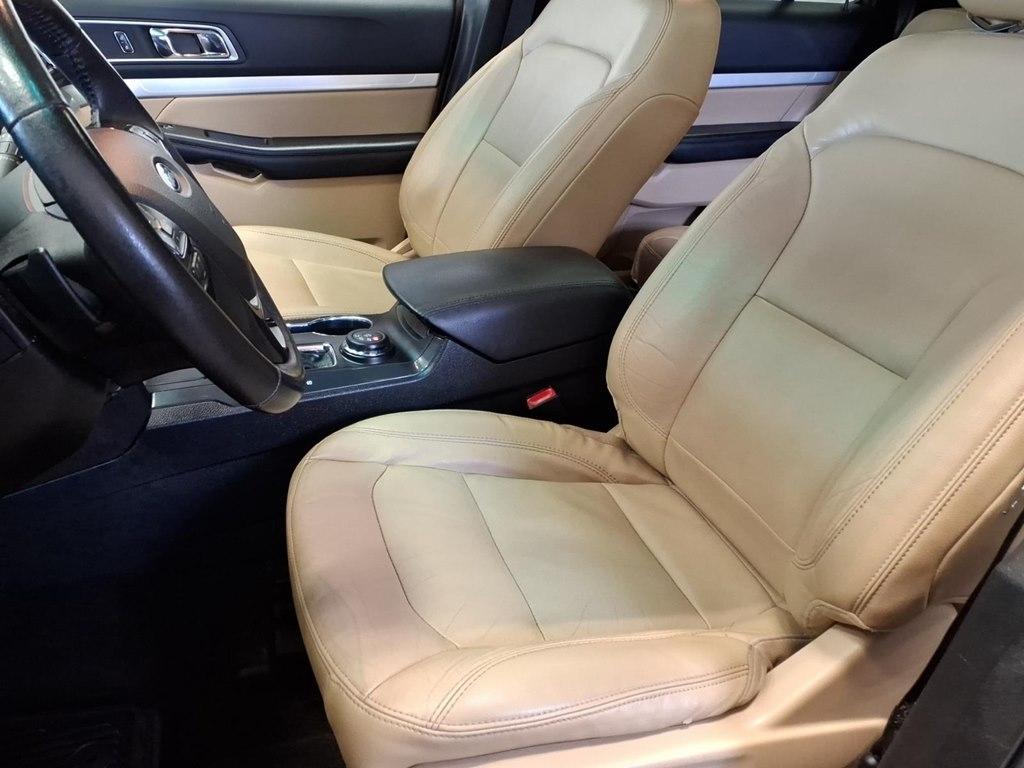 Ford Explorer 4WD 4dr XLT 2016