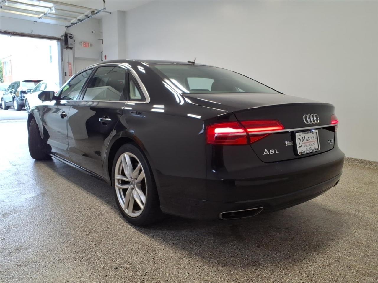 Audi A8 L 4dr Sdn 4.0T Sport 2016
