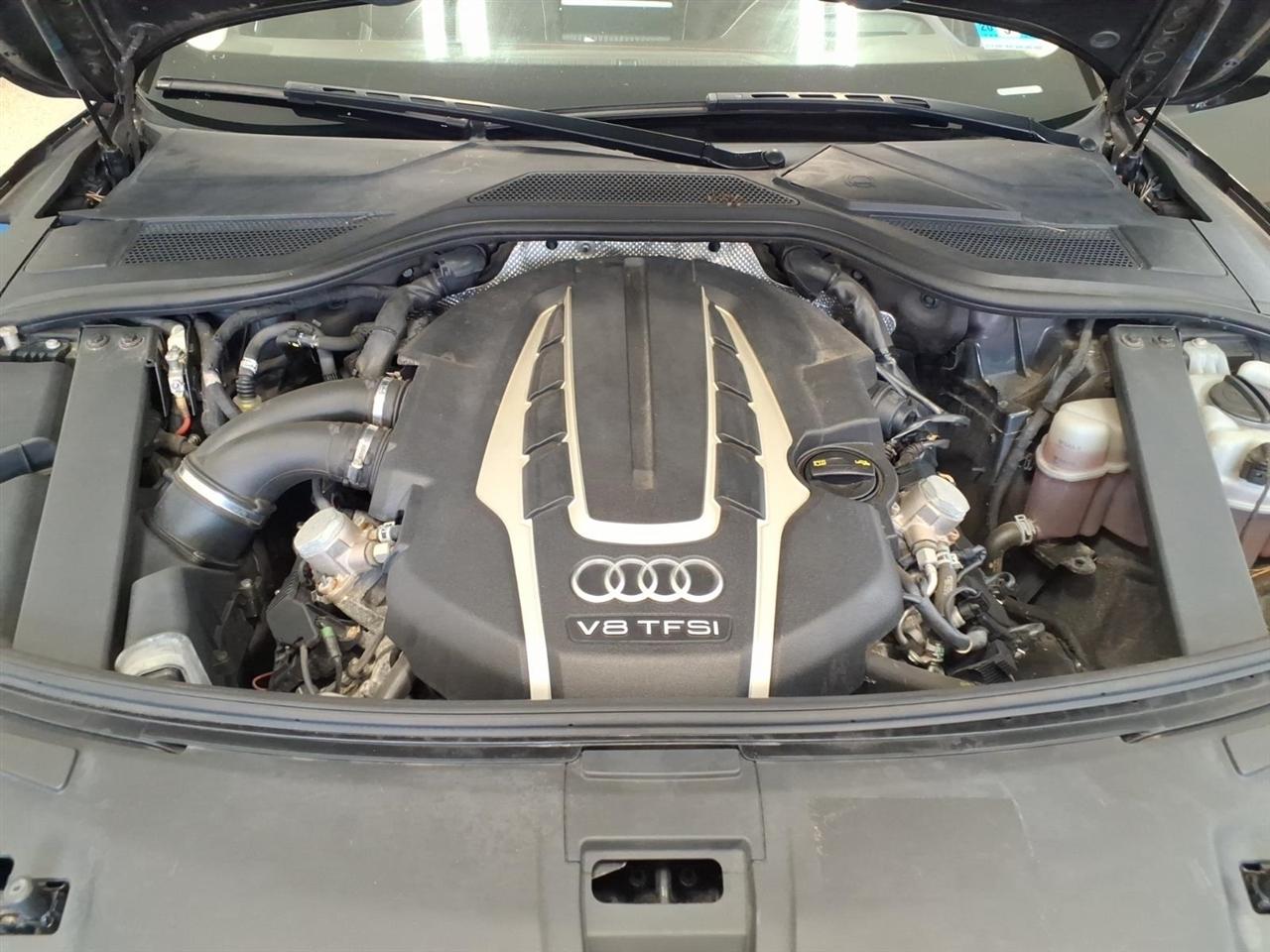 Audi A8 L 4dr Sdn 4.0T Sport 2016