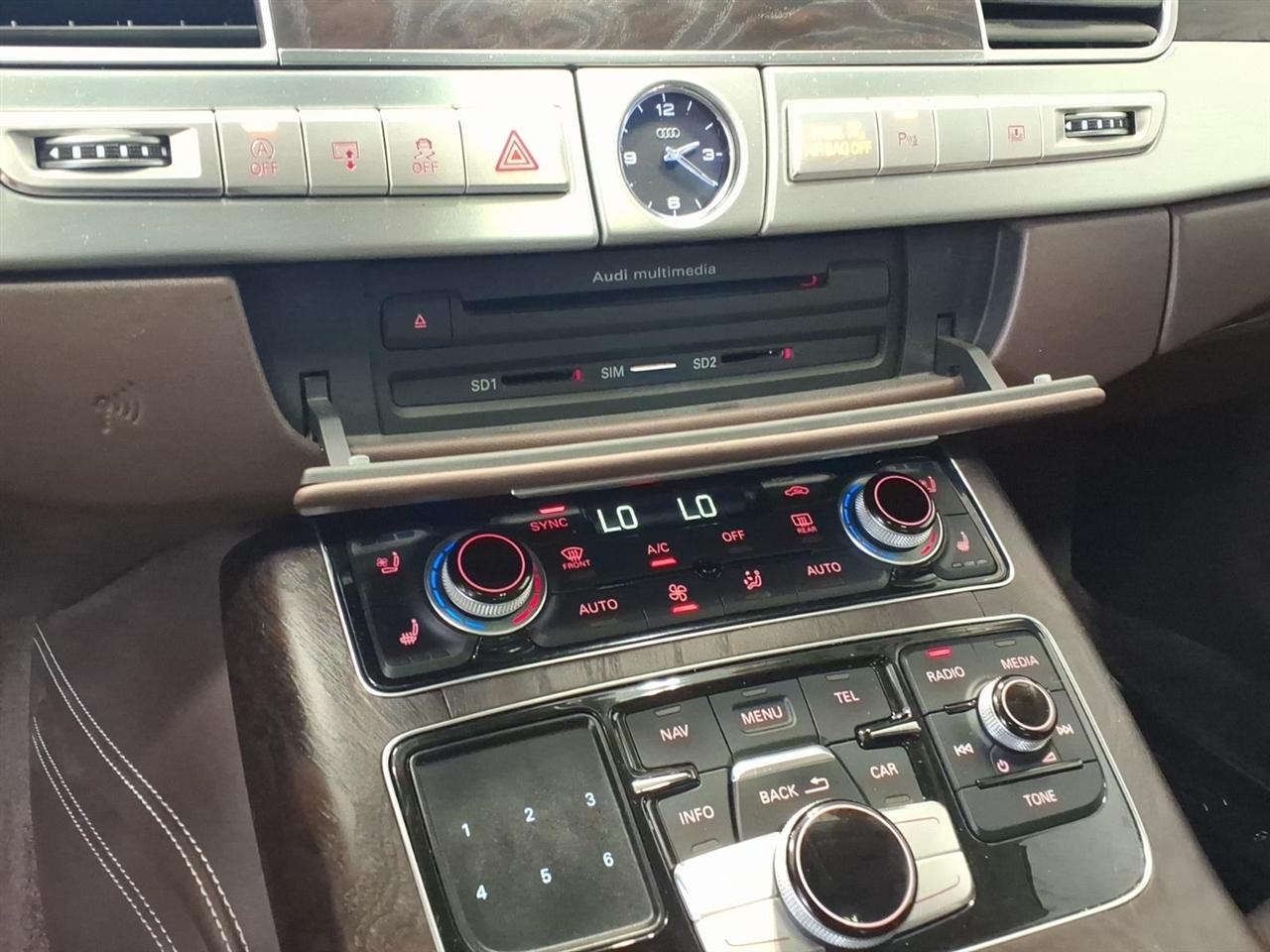 Audi A8 L 4dr Sdn 4.0T Sport 2016