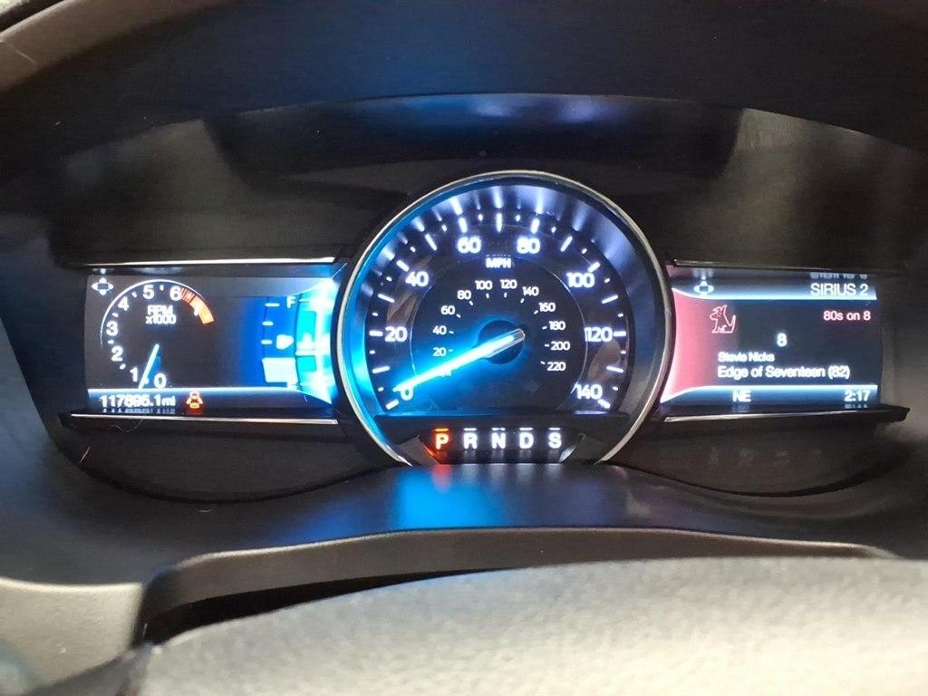 Ford Explorer XLT 4WD 2019