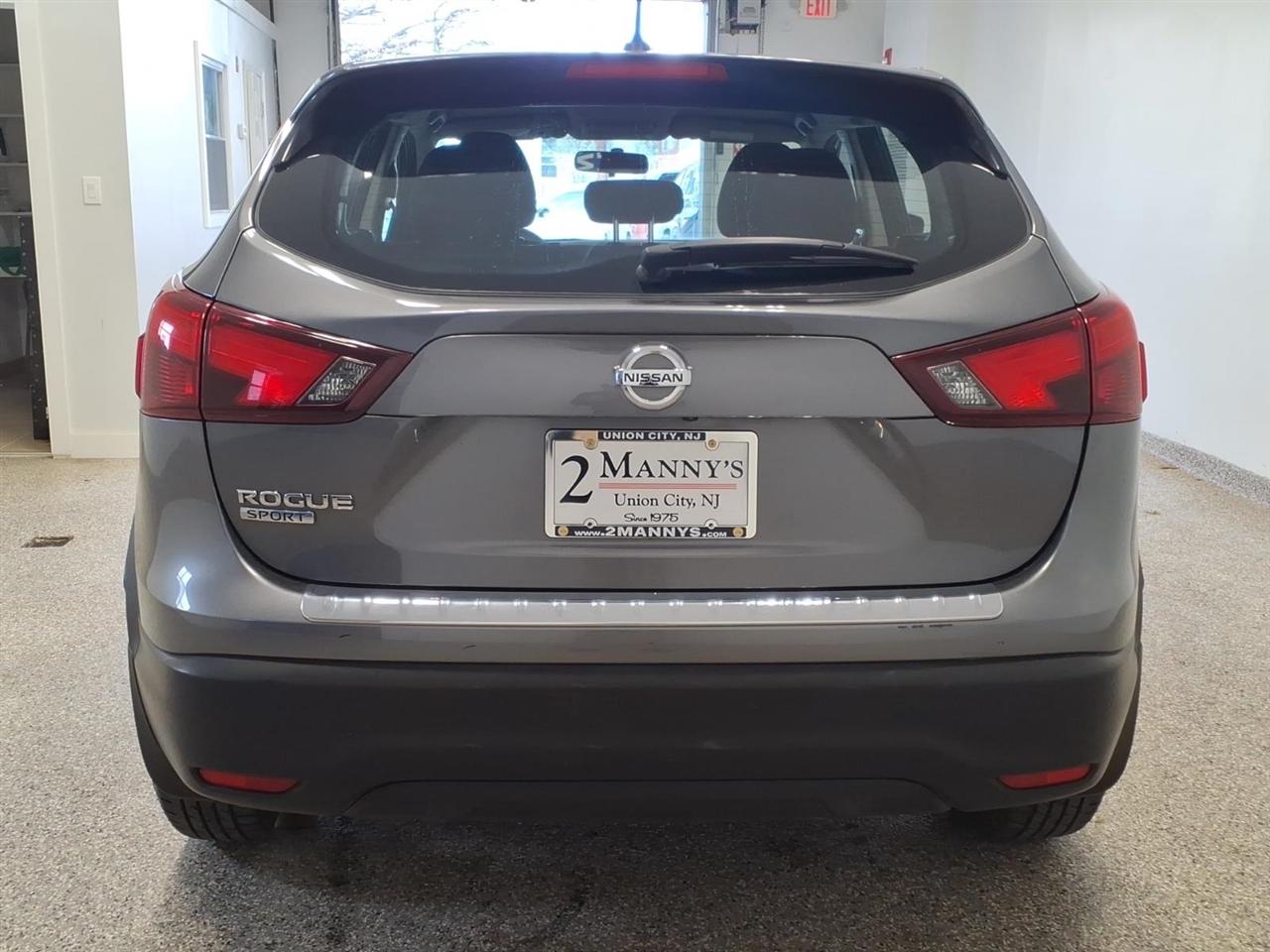 Nissan Rogue Sport FWD S 2019