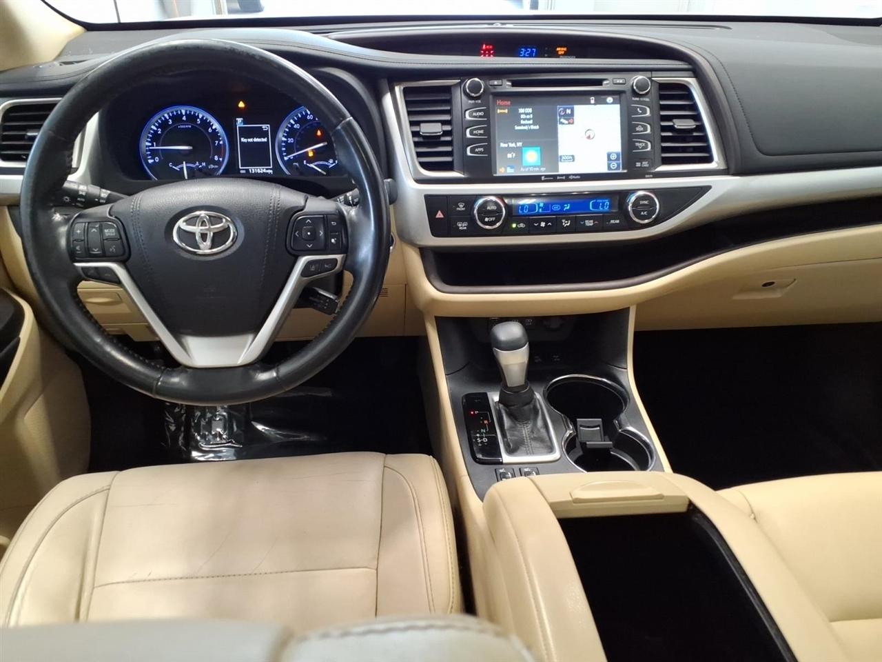 Toyota Highlander XLE AWD V6 2018
