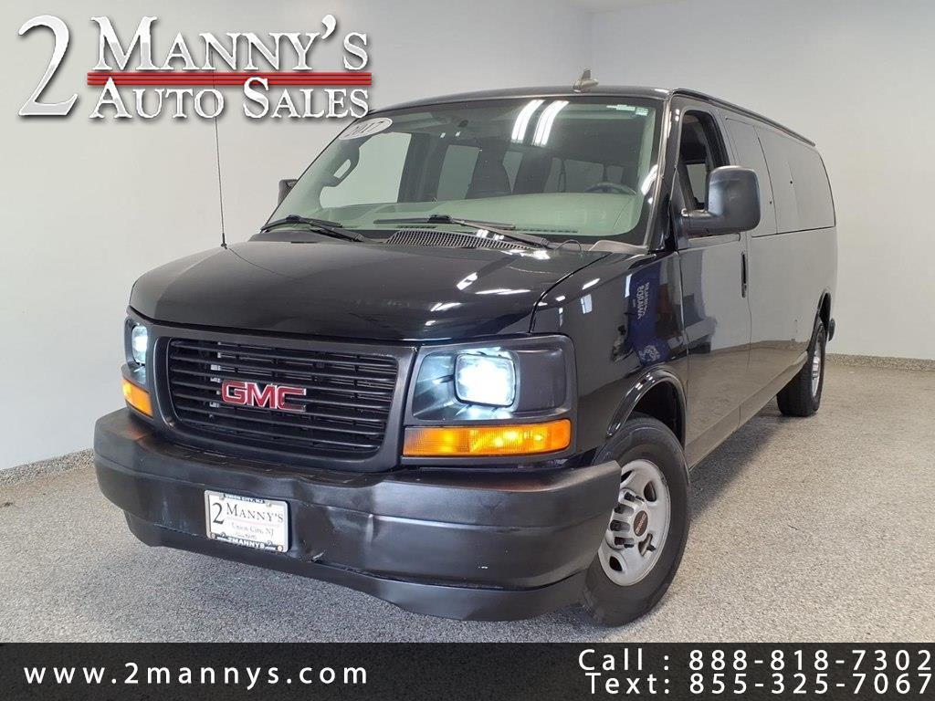 2017 GMC Savana Passenger RWD 3500 155" LS w/1LS