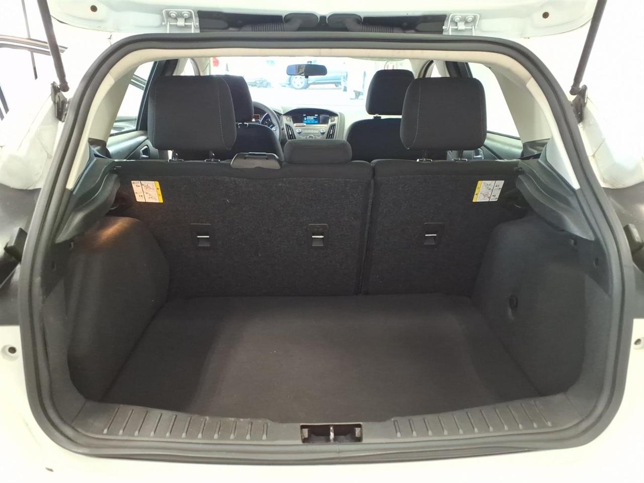 Ford Focus SE Hatch 2018