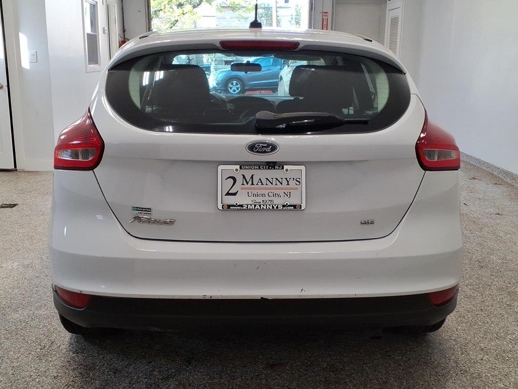Ford Focus SE Hatch 2018
