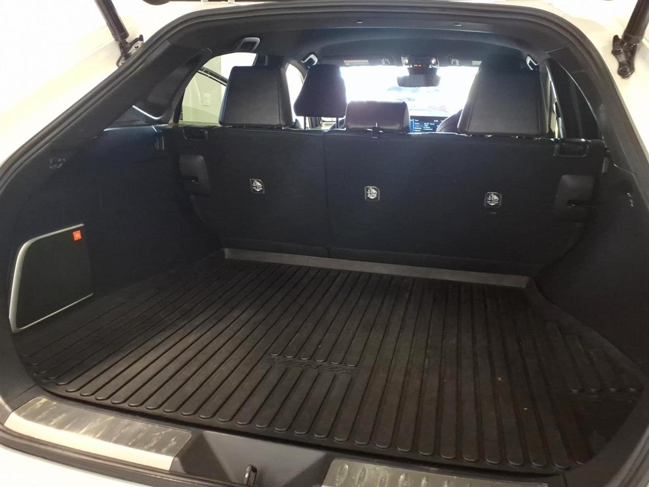 Toyota Venza XLE I4 AWD 2022