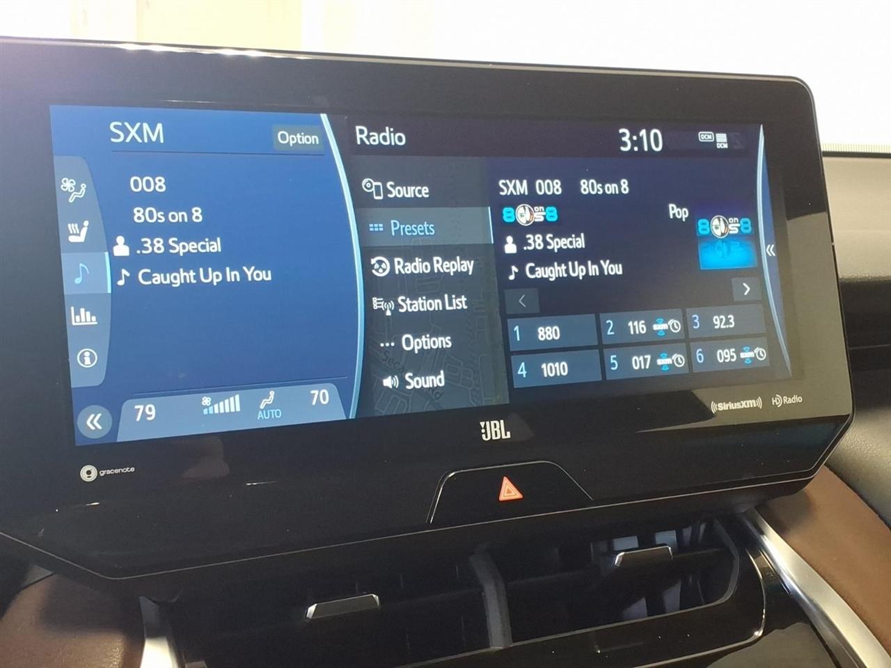 Toyota Venza XLE I4 AWD 2022