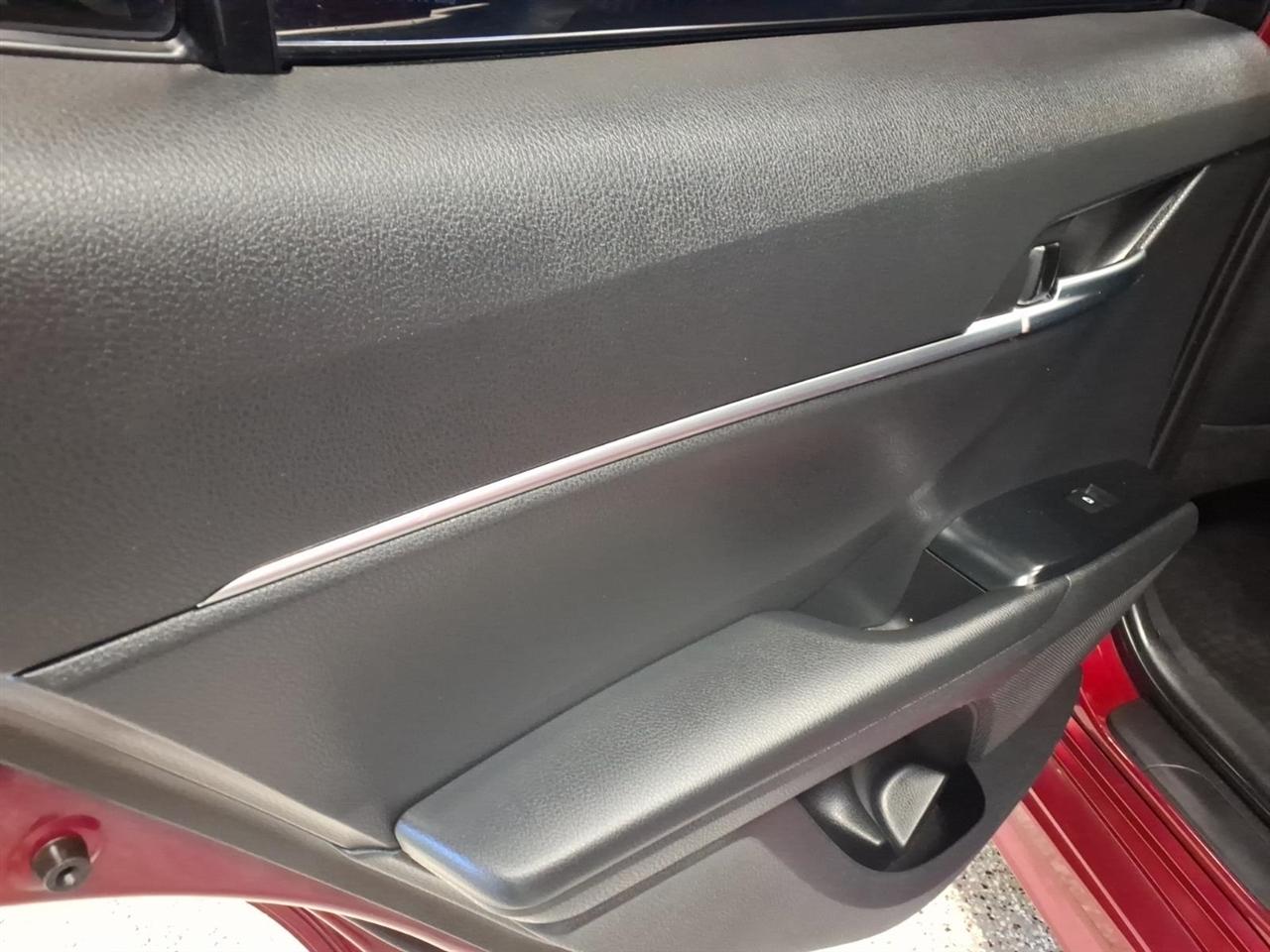 Toyota Camry SE 2018