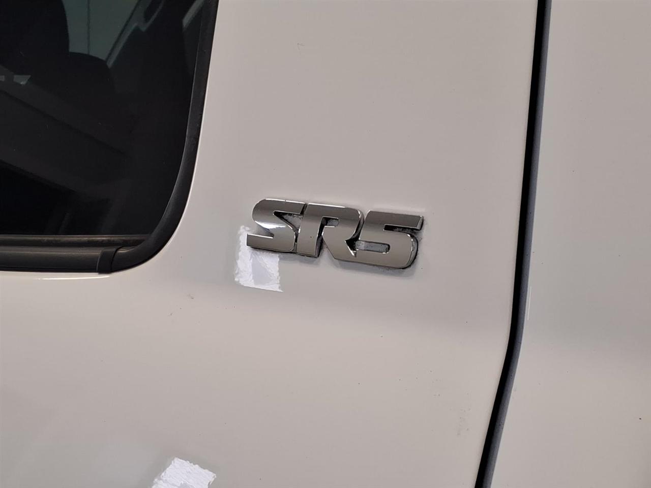 Toyota Tundra 4WD SR5 CrewMax 5.5' Bed 4.6L (Natl) 2018