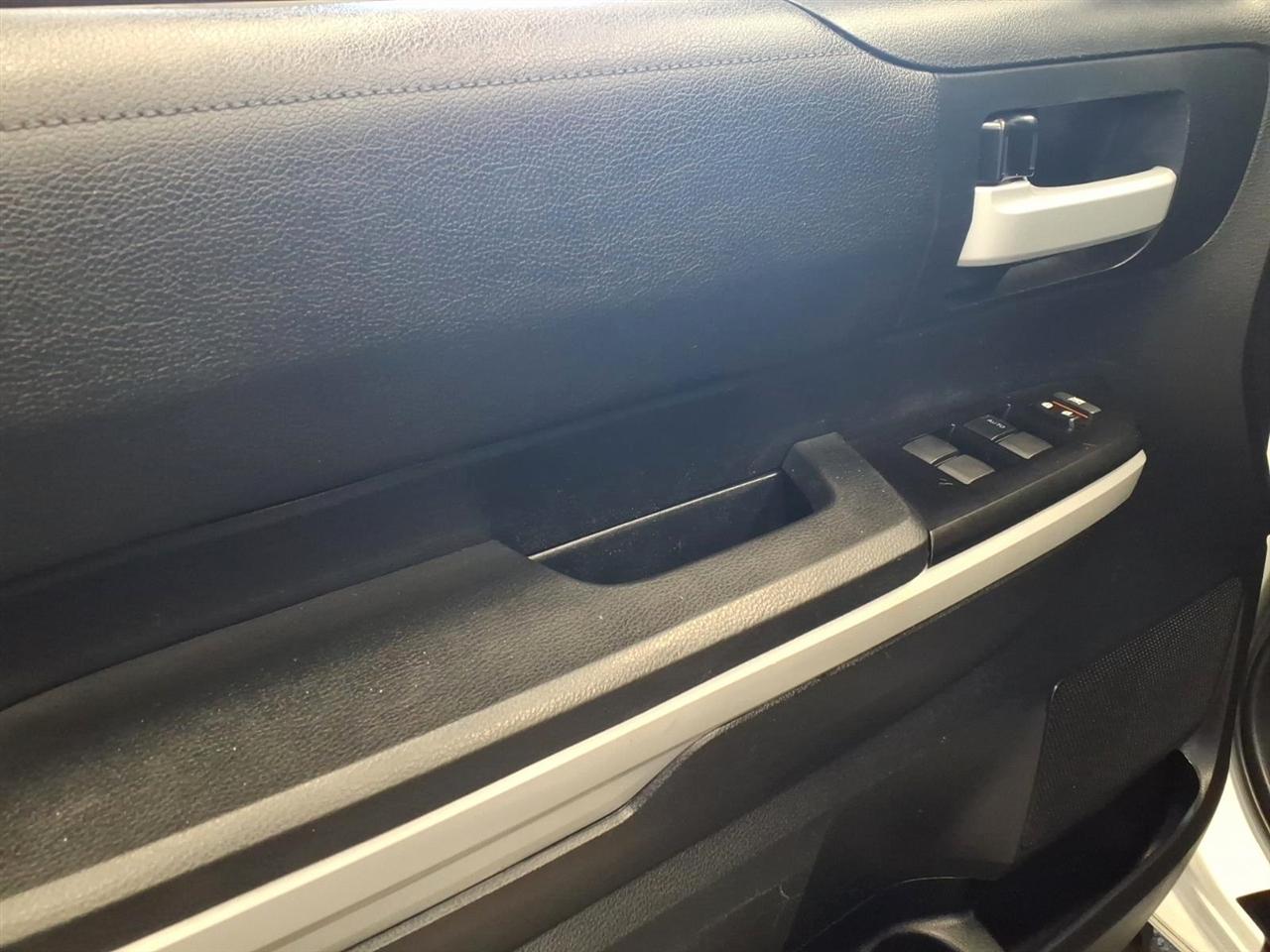 Toyota Tundra 4WD SR5 CrewMax 5.5' Bed 4.6L (Natl) 2018