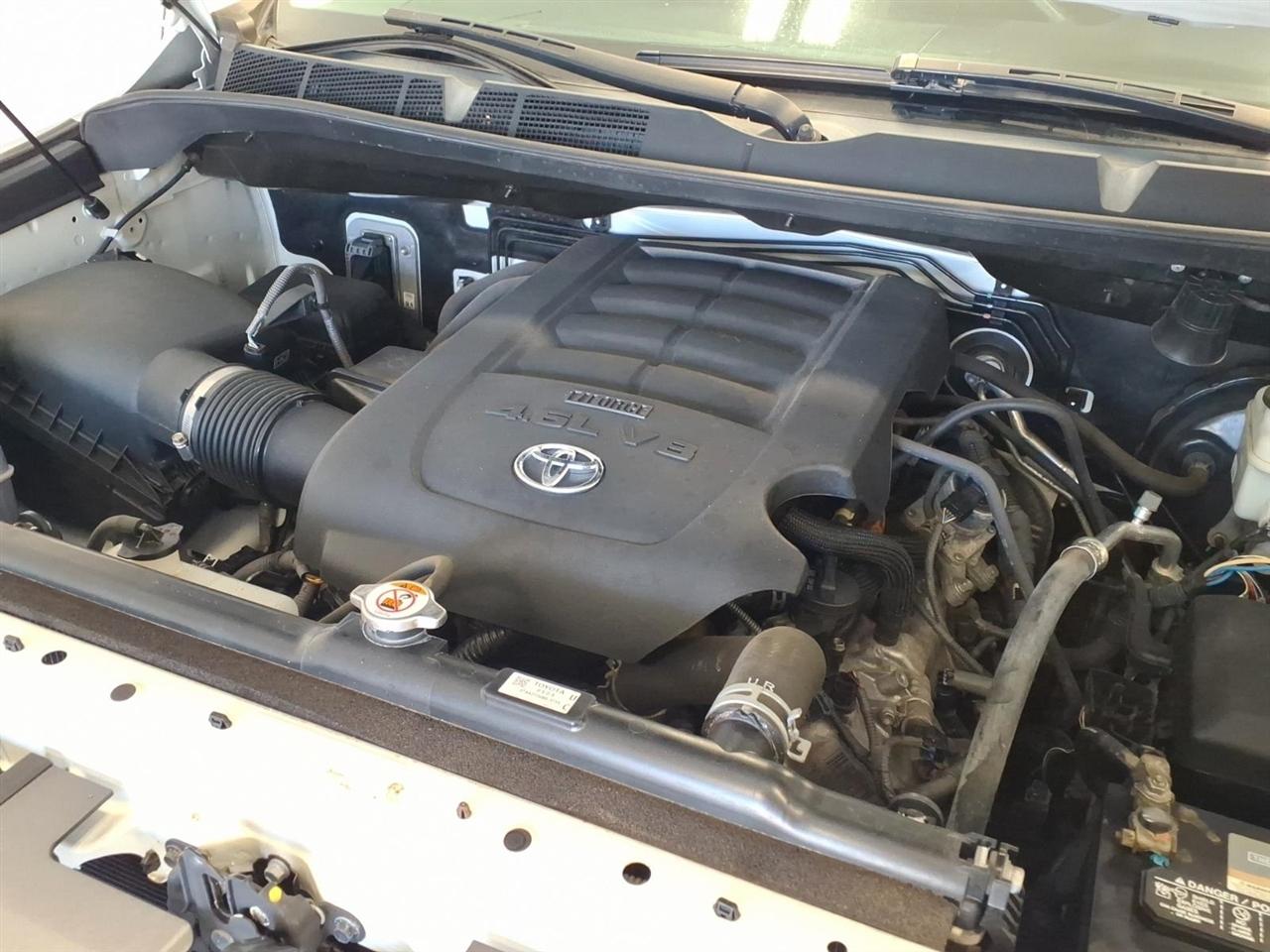 Toyota Tundra 4WD SR5 CrewMax 5.5' Bed 4.6L (Natl) 2018